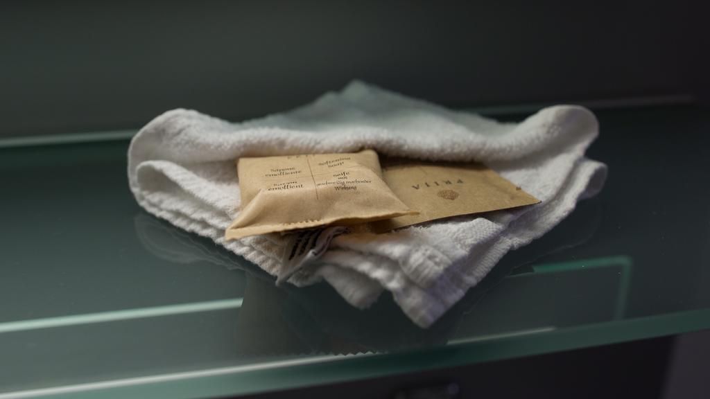 Hotel Untertor By Maier - Self-Check-In อัลท์ชเตทเทน ภายนอก รูปภาพ