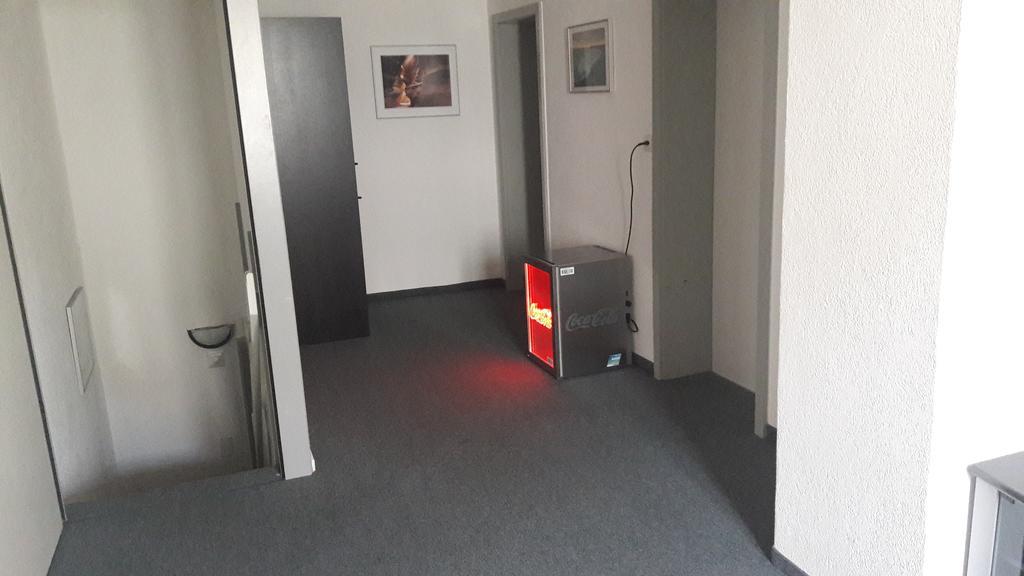 Hotel Untertor By Maier - Self-Check-In อัลท์ชเตทเทน ภายนอก รูปภาพ