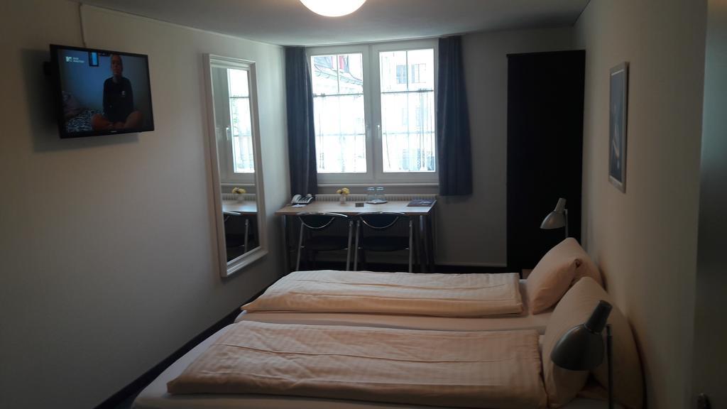 Hotel Untertor By Maier - Self-Check-In อัลท์ชเตทเทน ภายนอก รูปภาพ
