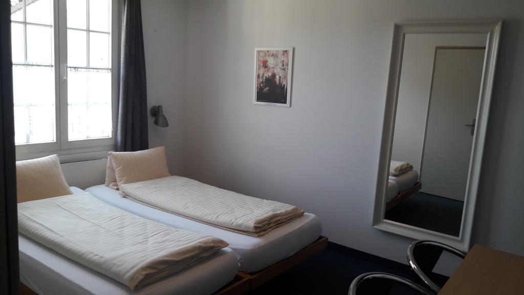 Hotel Untertor By Maier - Self-Check-In อัลท์ชเตทเทน ภายนอก รูปภาพ