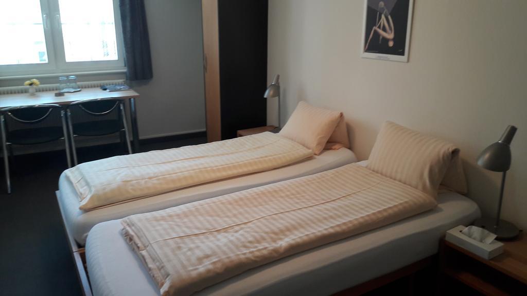 Hotel Untertor By Maier - Self-Check-In อัลท์ชเตทเทน ภายนอก รูปภาพ
