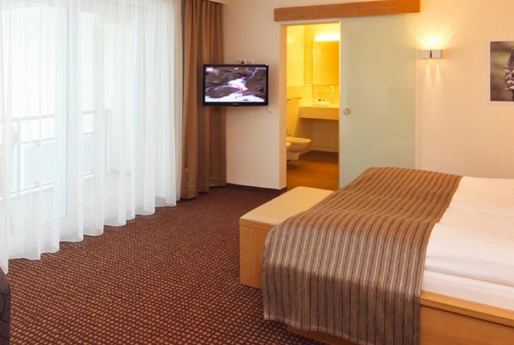 Hotel Untertor By Maier - Self-Check-In อัลท์ชเตทเทน ภายนอก รูปภาพ